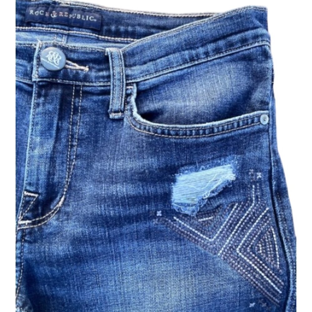Rock & Republic EUC Skinny Jean Women's Blue Distressed  Embroidered Size 6 - Picture 6 of 16